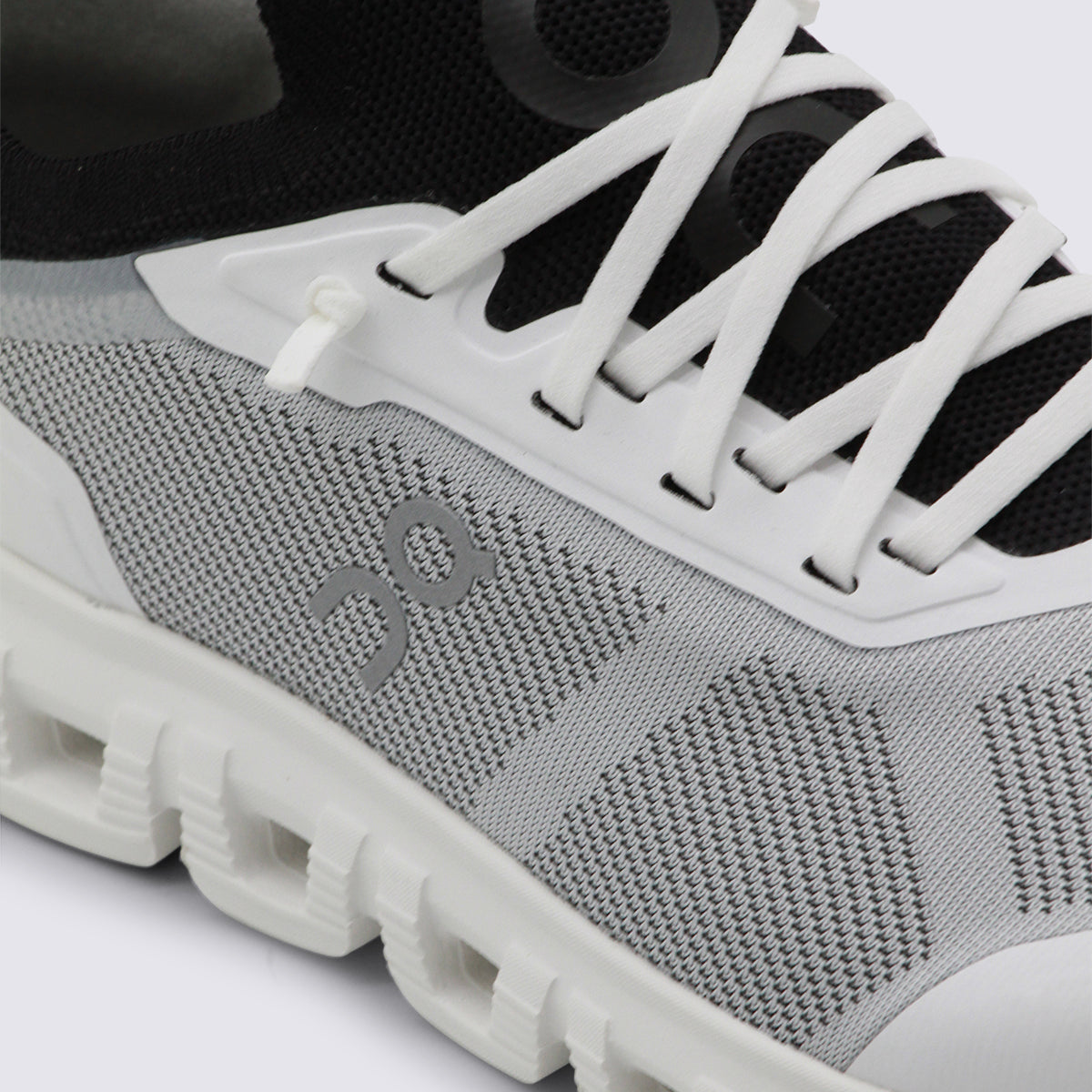 ON Sneakers White _cover Tex/el Sole El