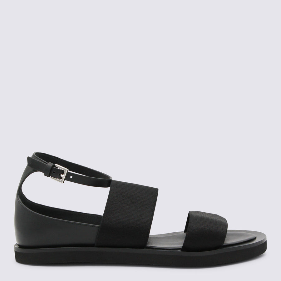 Max Mara 49% Viscose sandal in black
