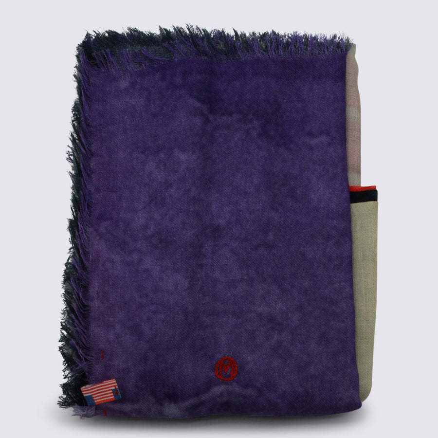 Talking Walls 80% Mohair scarf in purple