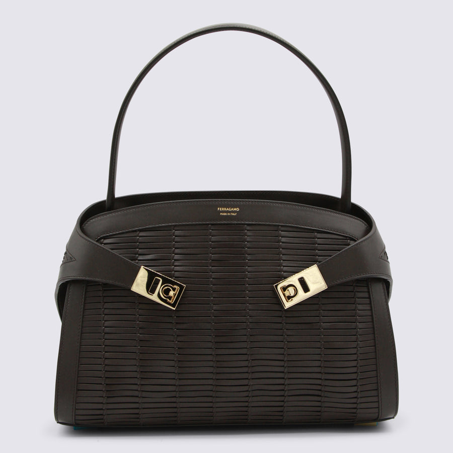Ferragamo 100% Leather shoulder bag in black