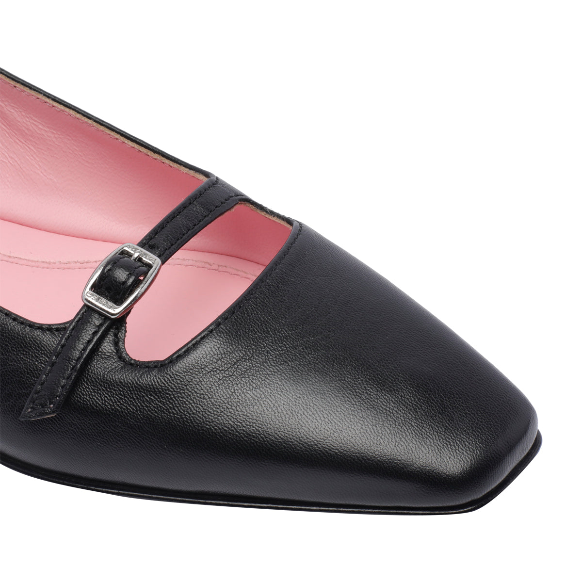 Carel Flat Shoes Black