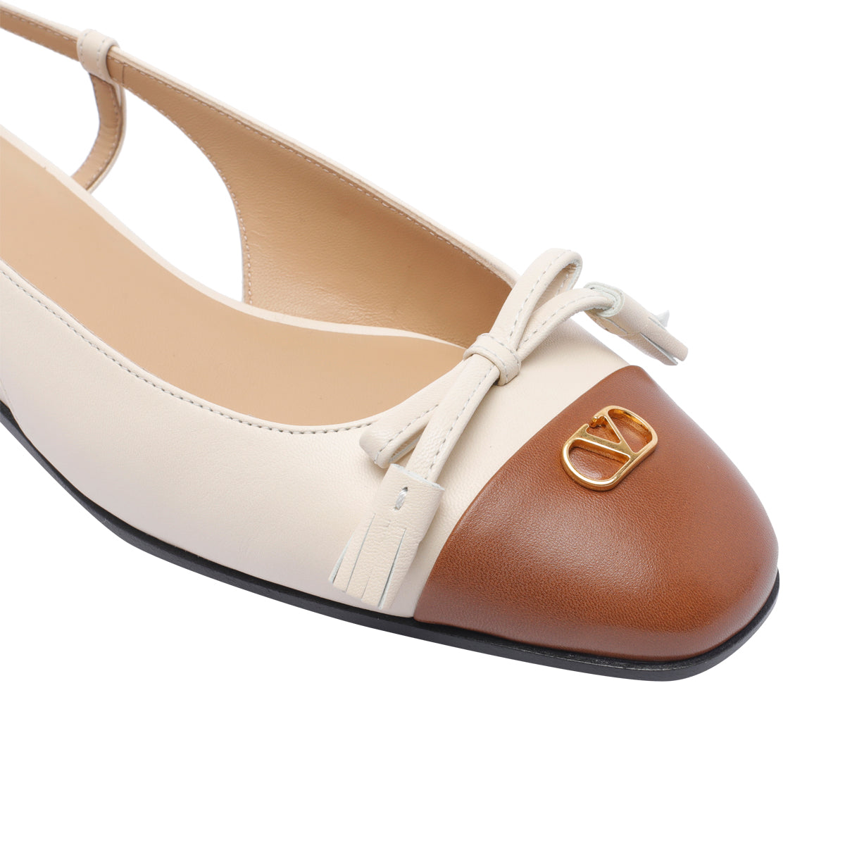 Valentino Garavani Flat Shoes White Calf Leather/leather Sole