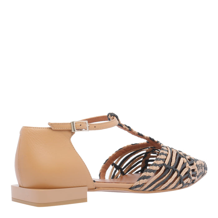 Angel Alarcon Flat Shoes Beige