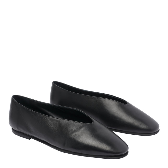 Poeve Flat Shoes Black Leather/leather Sole