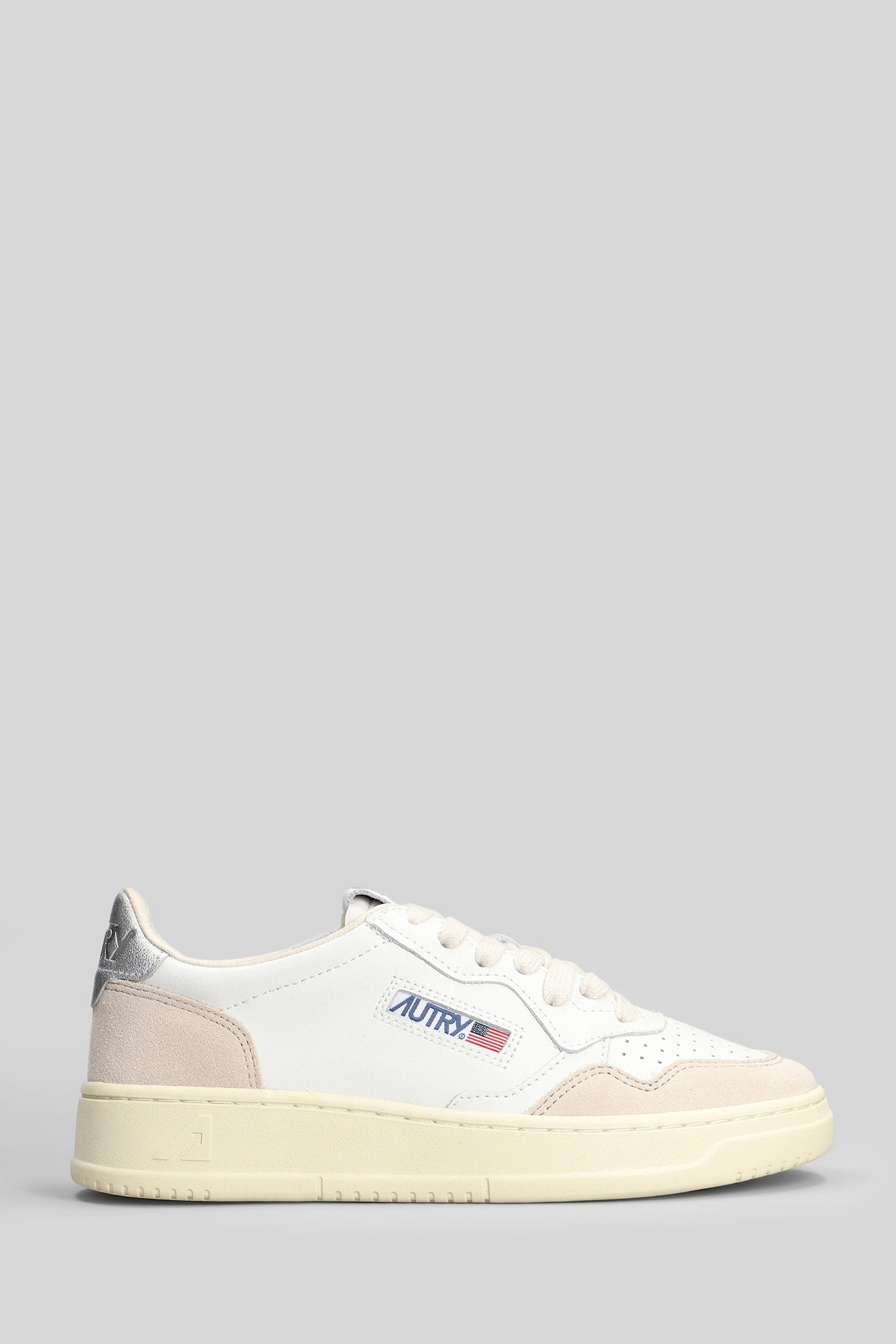 Medalist Low Sneakers in white suede and leather Scarpe