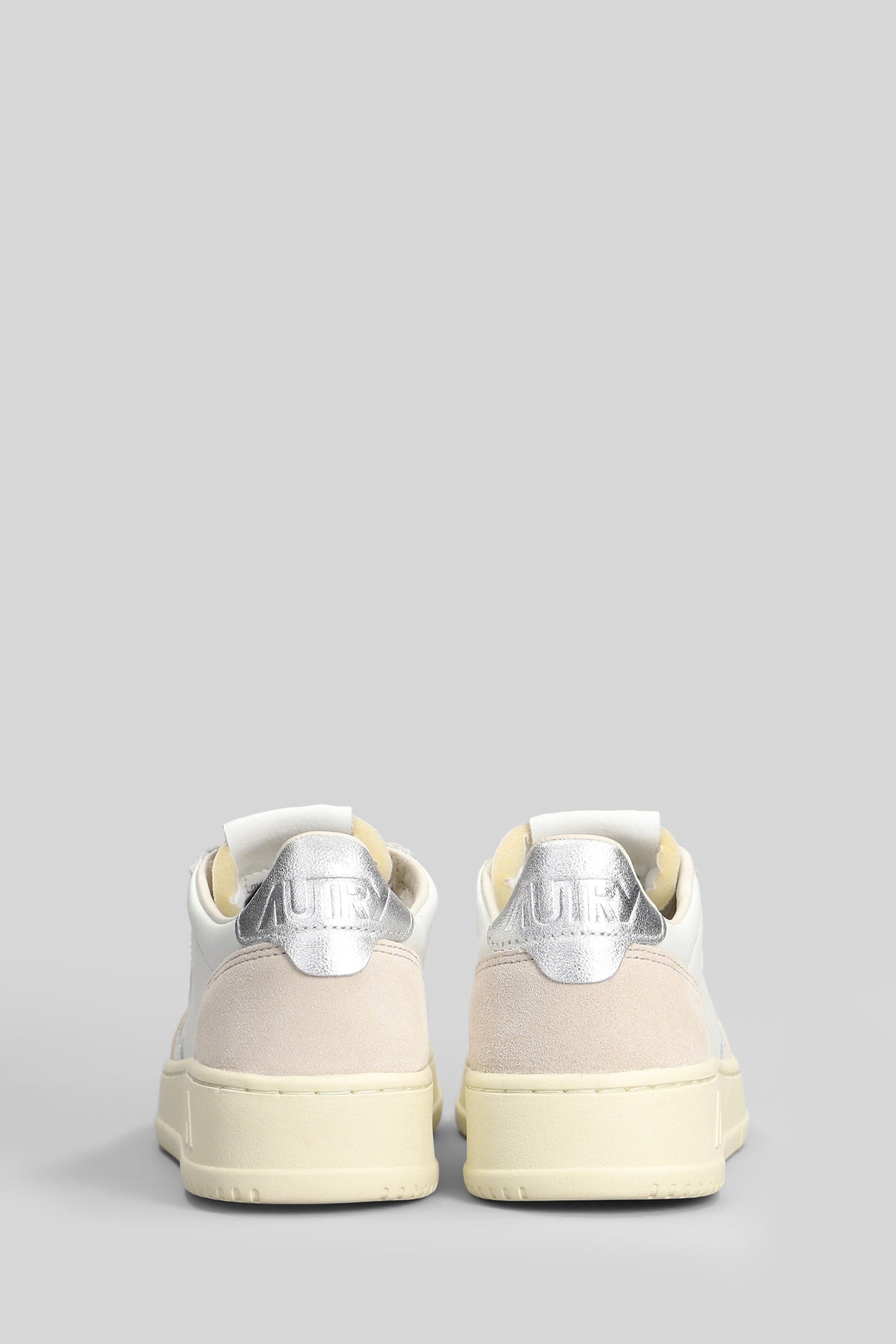 Medalist Low Sneakers in white suede and leather Scarpe