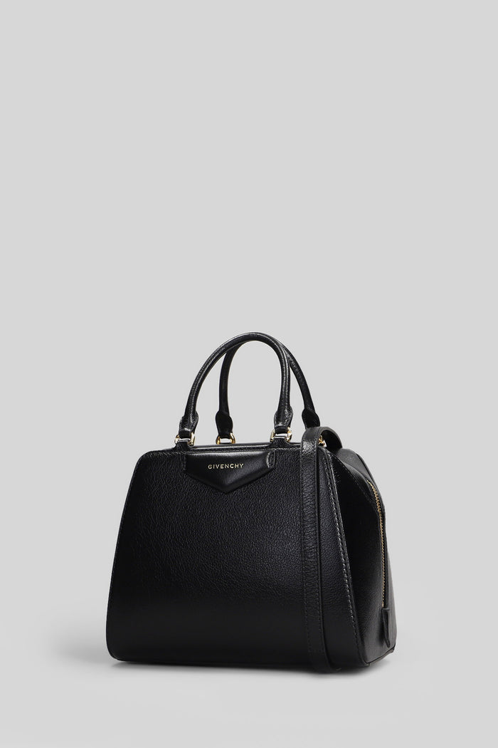 Antigona cube mini Hand bag in black leather Borse