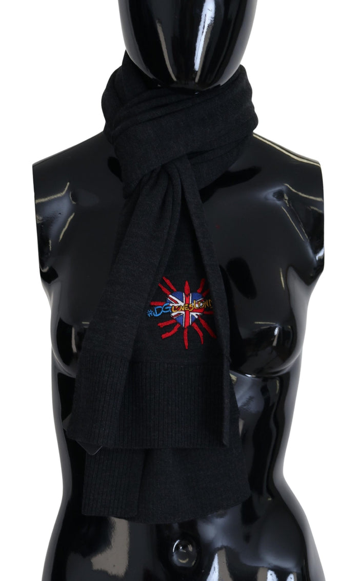 Dolce & Gabbana 100% Wool scarf in black — view 2