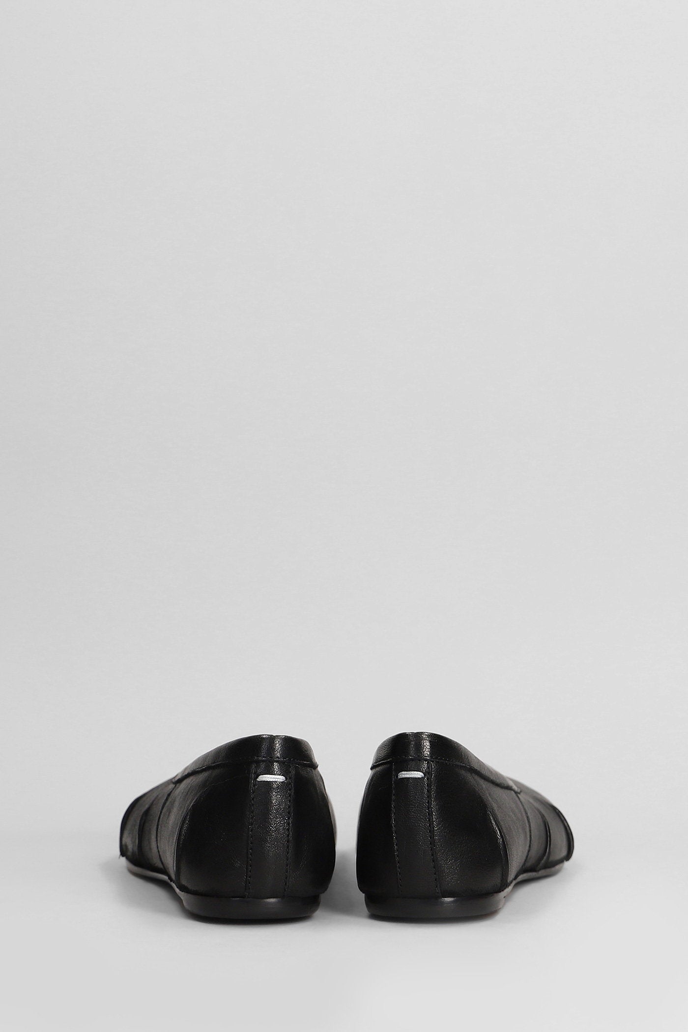 Tabi Ballet flats in black leather Scarpe