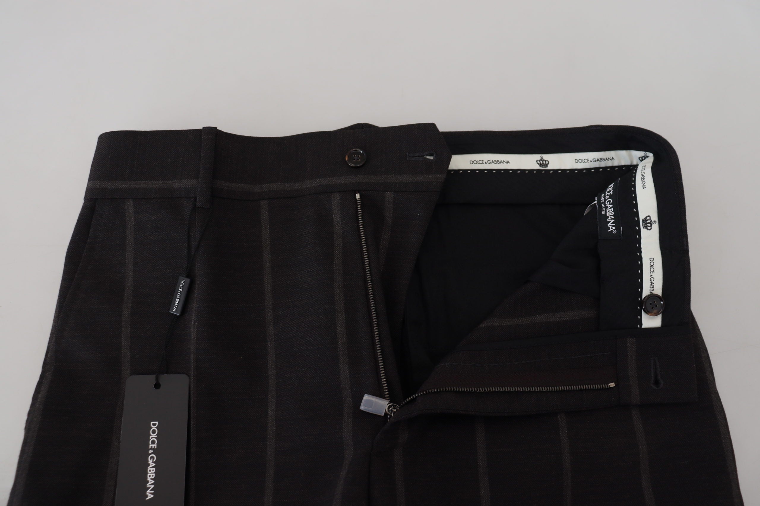 Dolce & Gabbana 87% Virgin Wool chinos in black — view 5