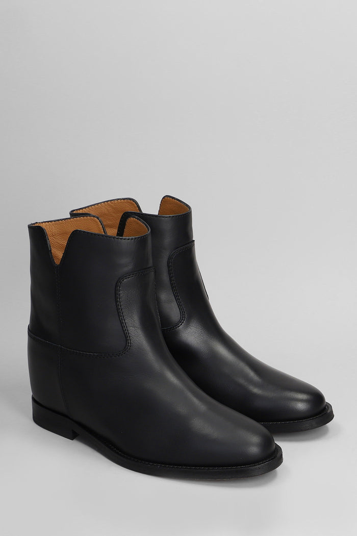 Ankle boots inside wedge in black leather Scarpe