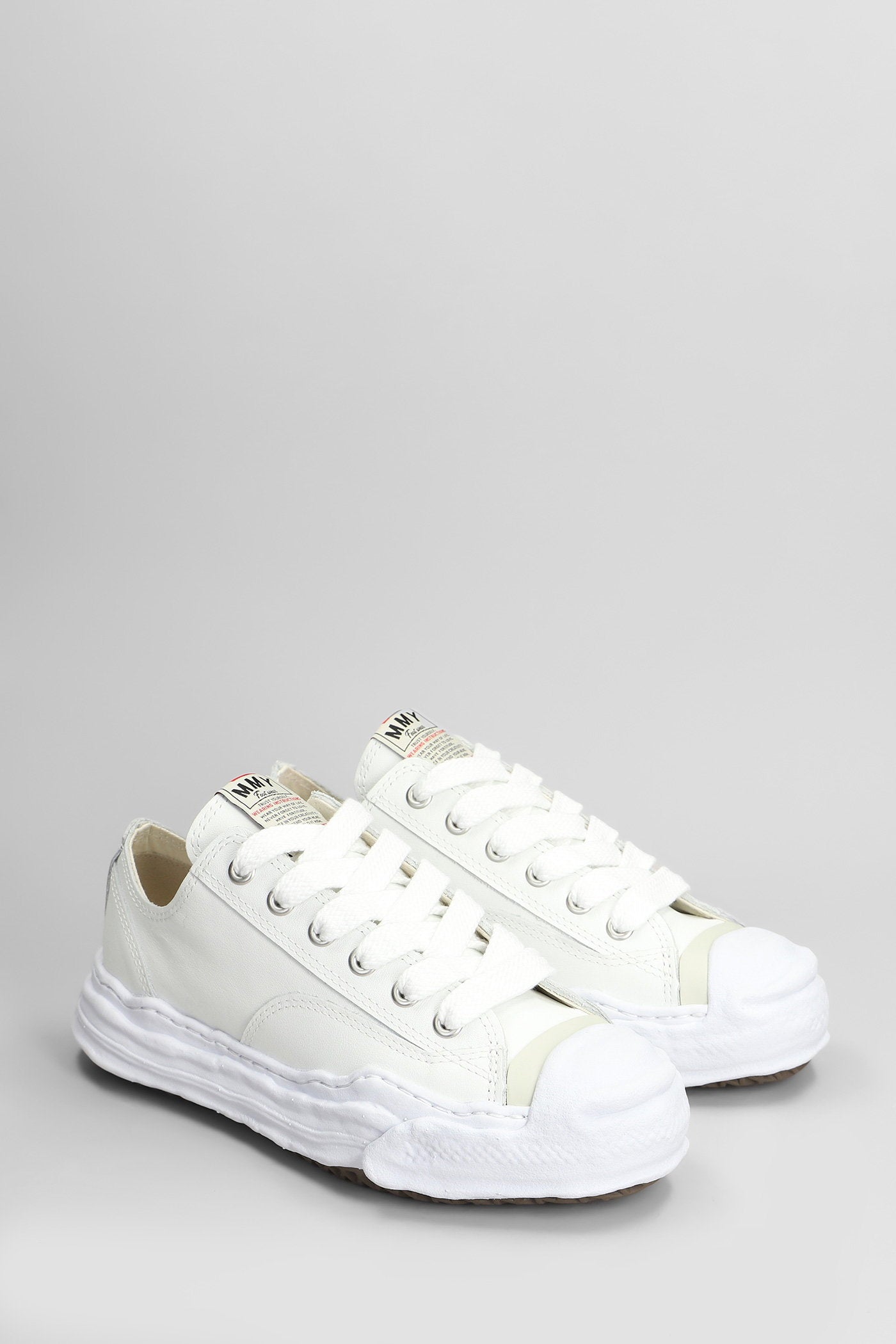Hank low Sneakers in white leather Scarpe