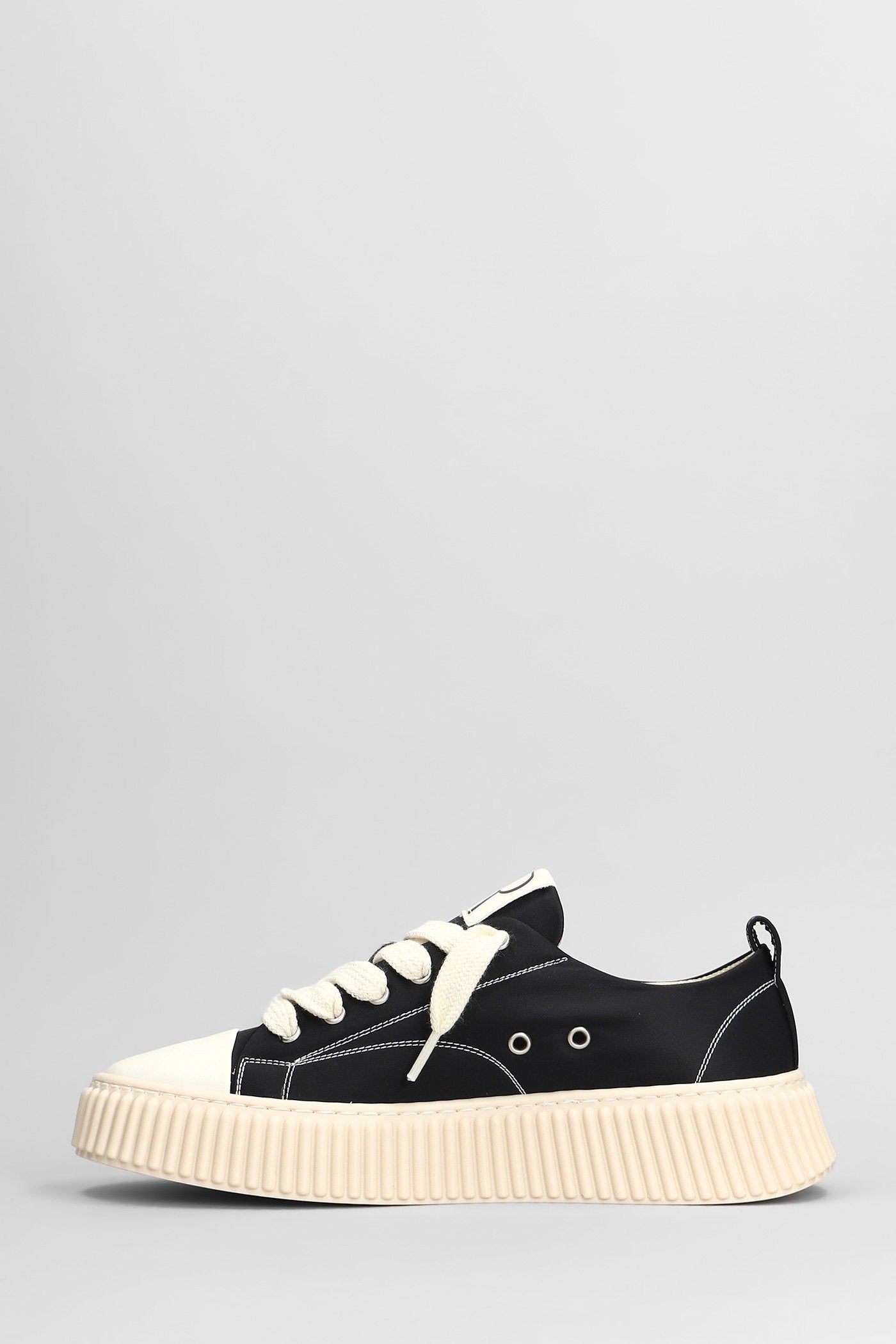 Nylon Sneakers in black Scarpe