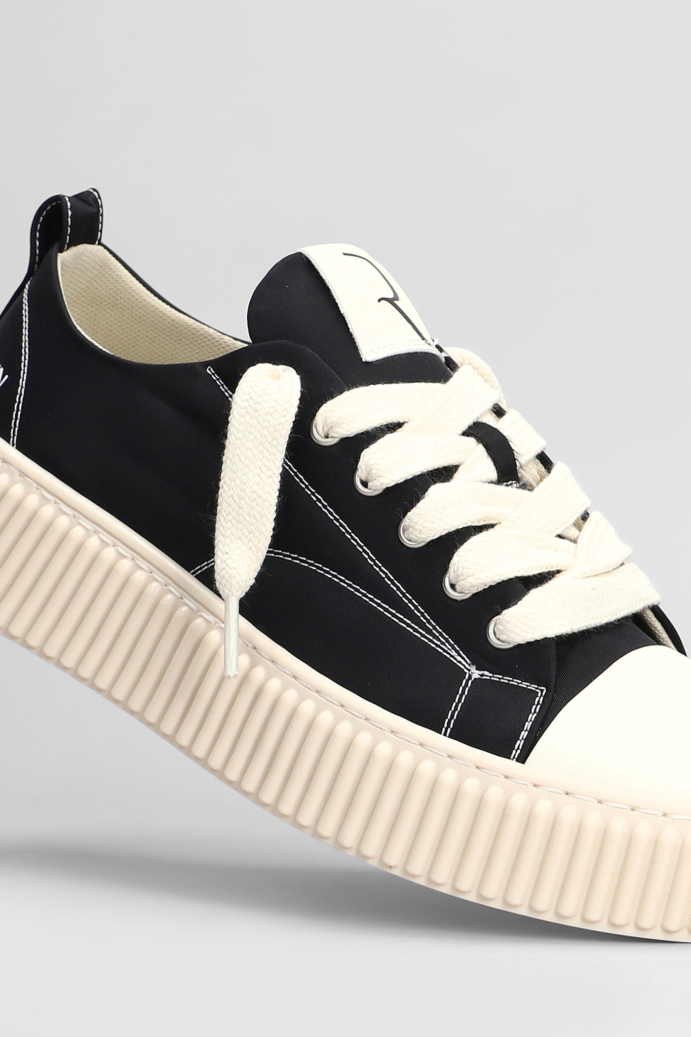 Nylon Sneakers in black Scarpe