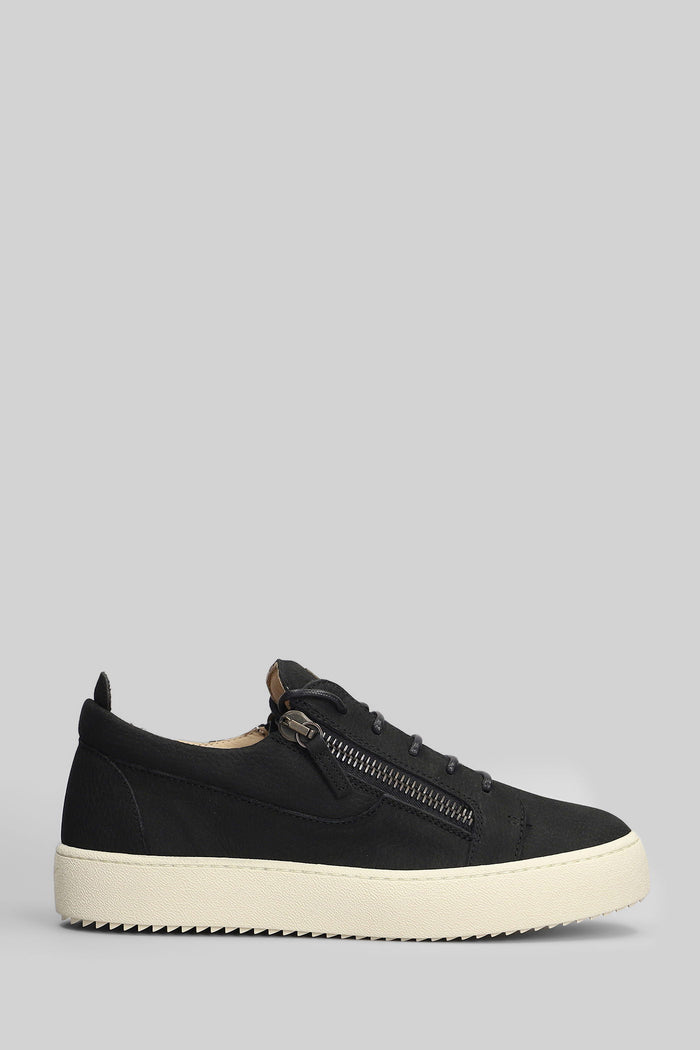 Frankie Sneakers in black leather Scarpe