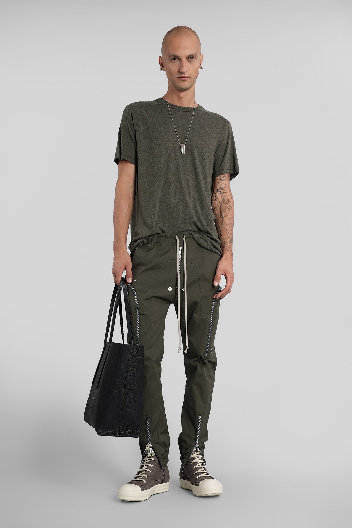 Level t T-Shirt in green viscose Abbigliamento