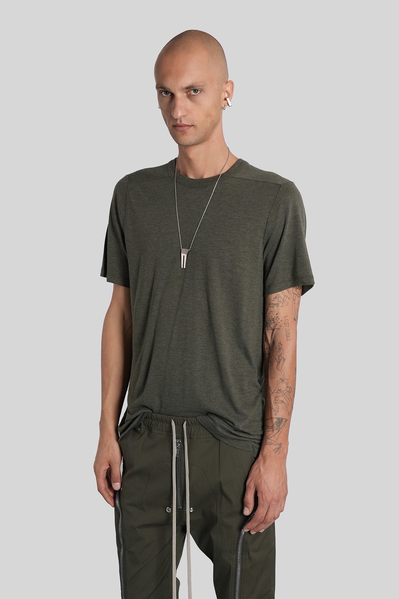 Level t T-Shirt in green viscose Abbigliamento