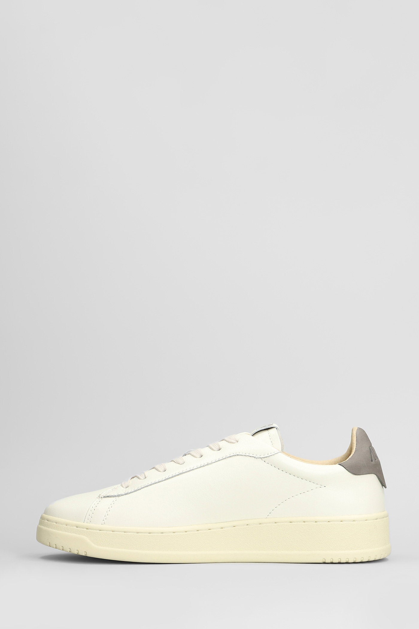 Dallas Low Sneakers in white leather Scarpe