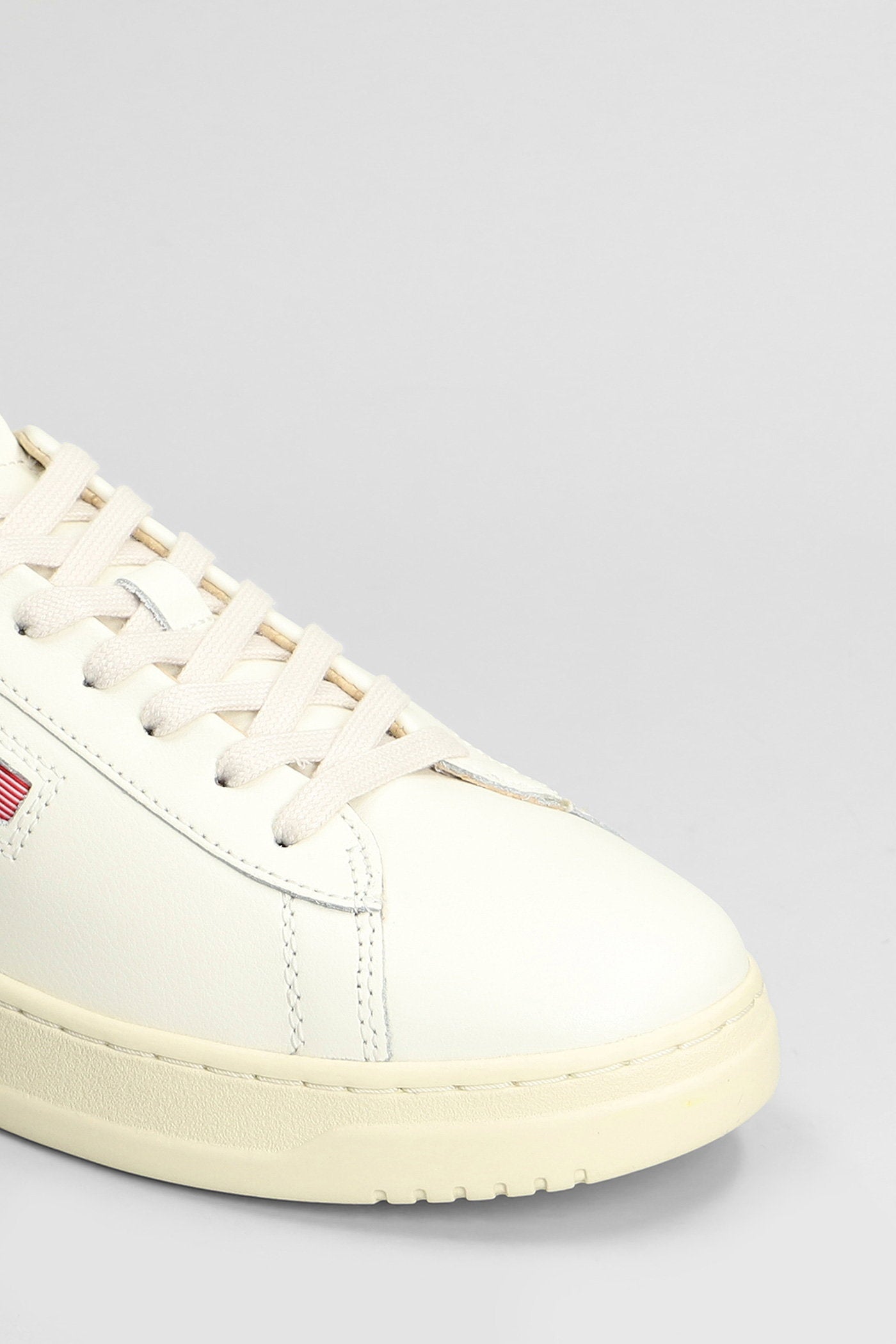 Dallas Low Sneakers in white leather Scarpe