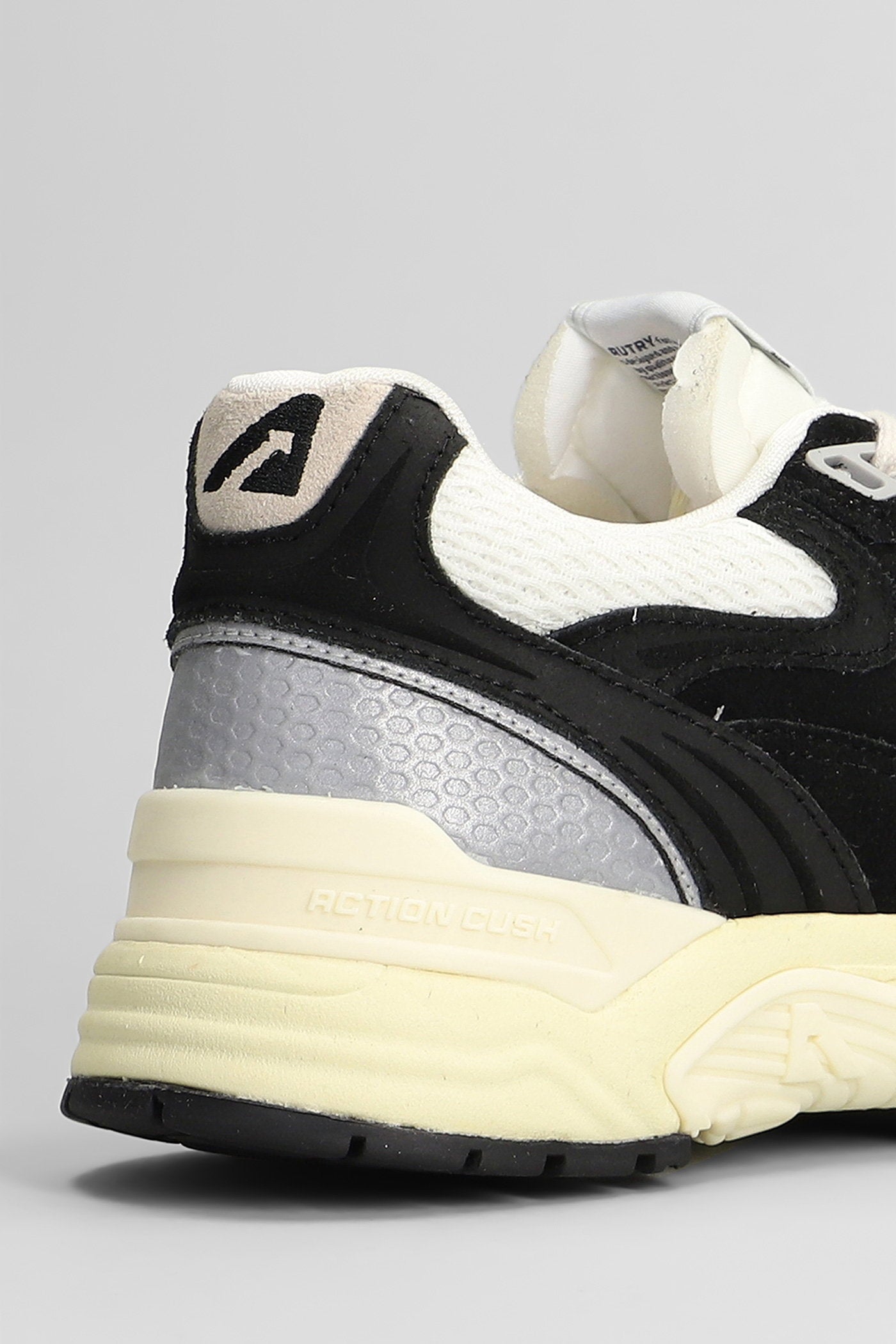 Hyperway Low Sneakers in black Suede and fabric Scarpe