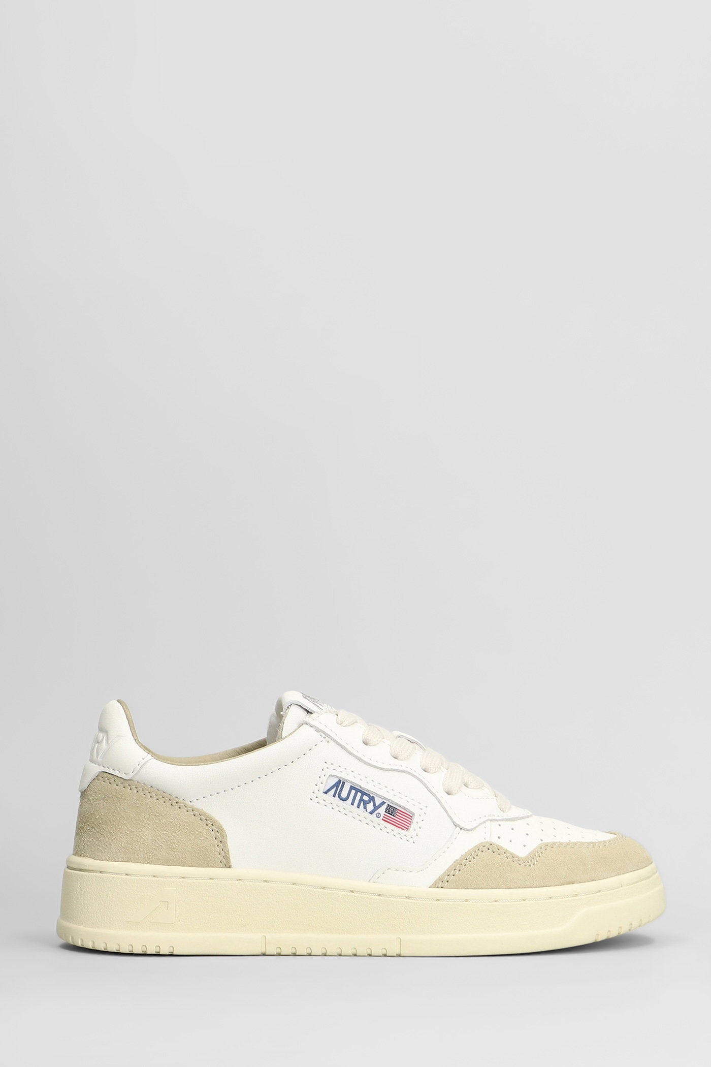 Medalist Low Sneakers in white suede and leather Scarpe