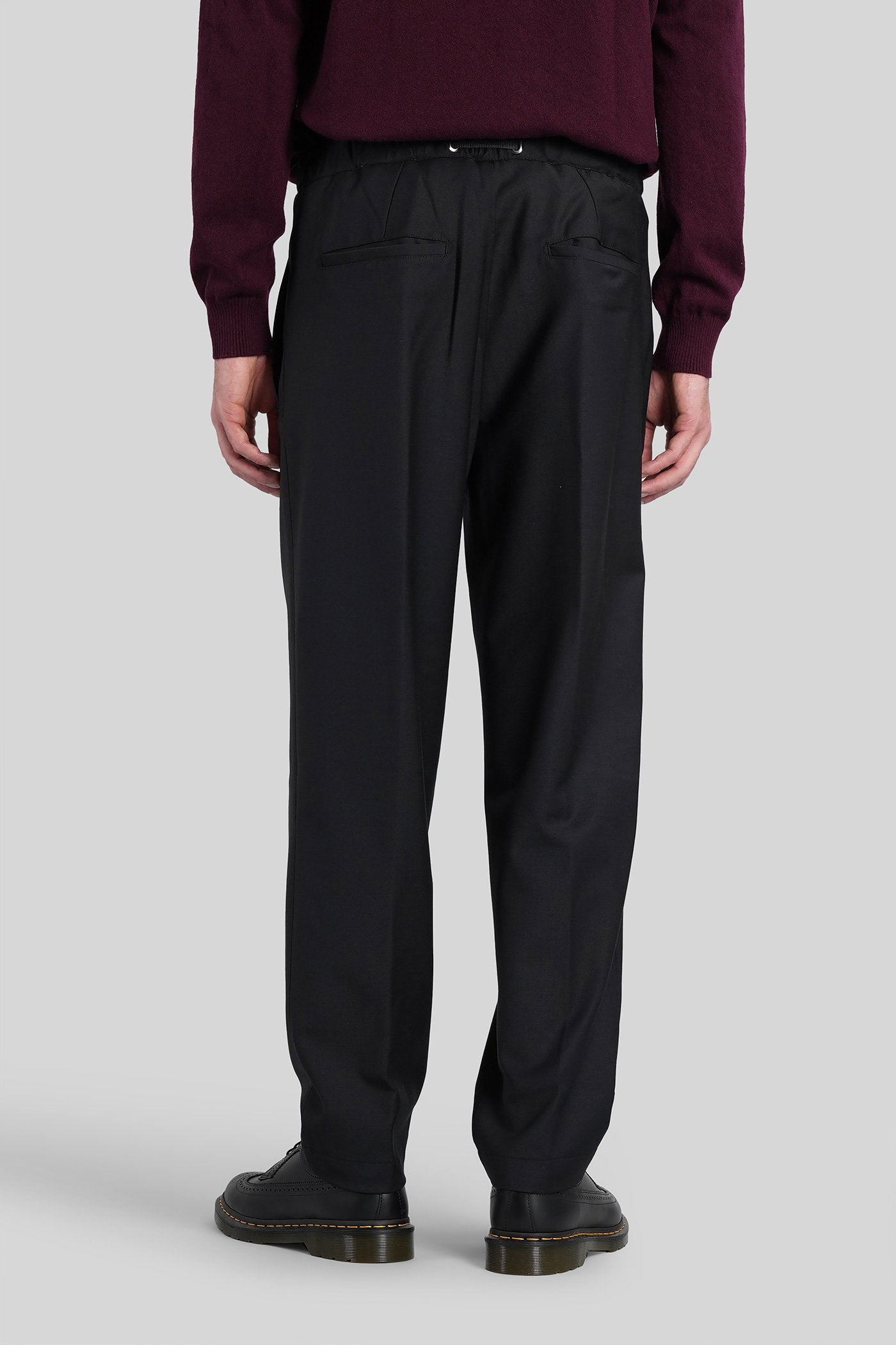 Pants in black wool Abbigliamento
