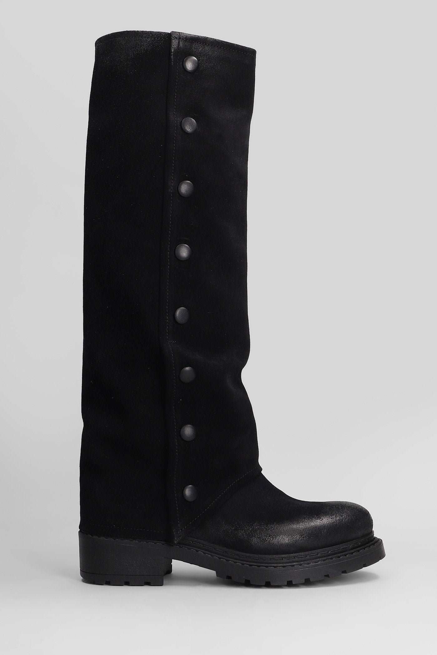 low heels boots in black suede Scarpe