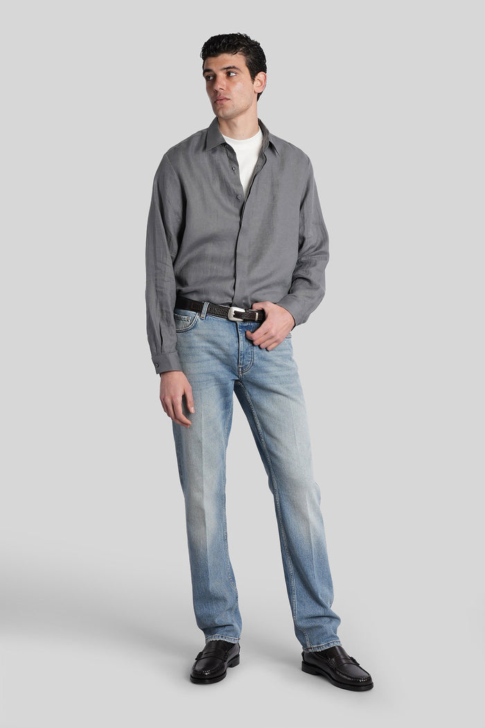 Jeans in blue denim Abbigliamento