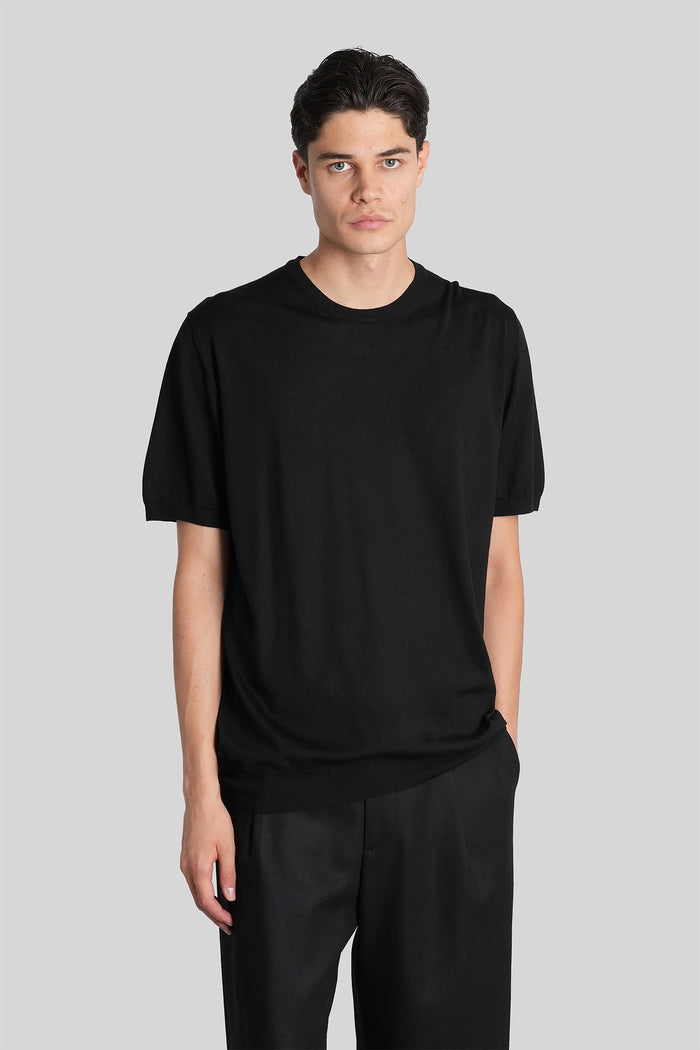 T-Shirt in black wool Abbigliamento