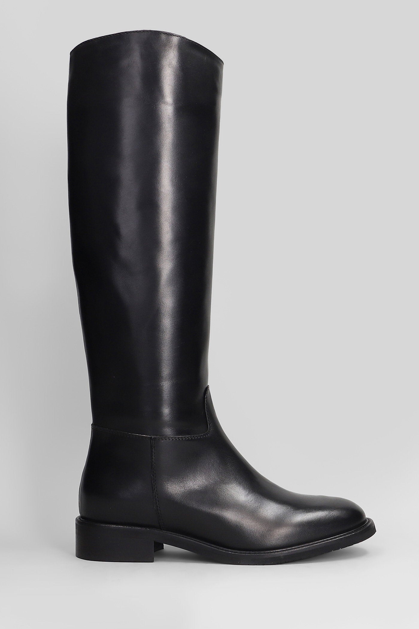Low Heels Boots In Black Leather Scarpe