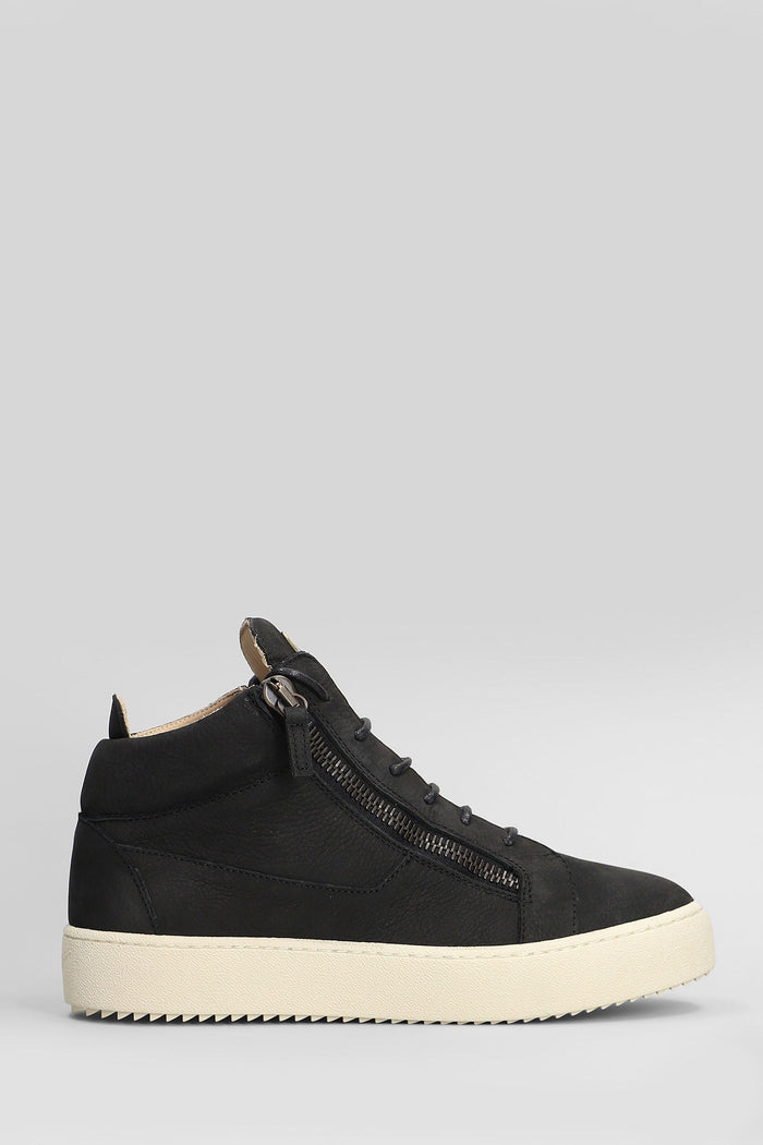 Kriss Sneakers in black leather Scarpe
