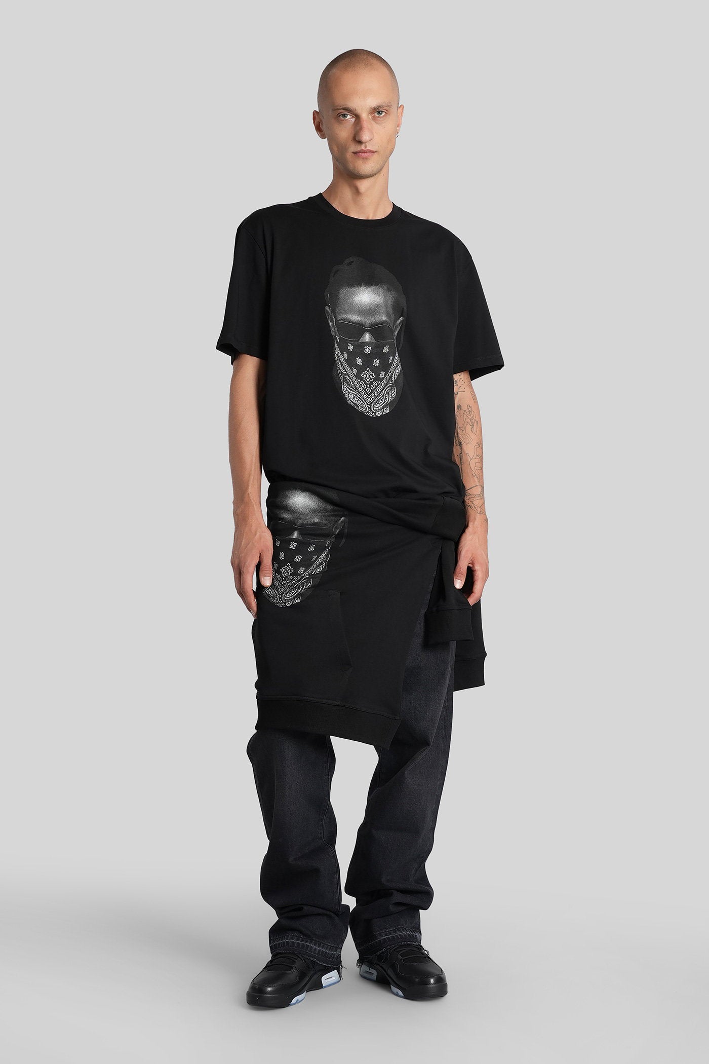 T-Shirt in black cotton Abbigliamento