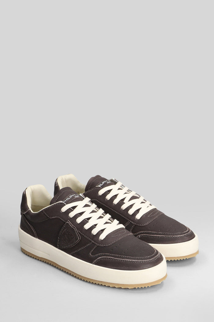 Nice Low Sneakers in brown leather Scarpe