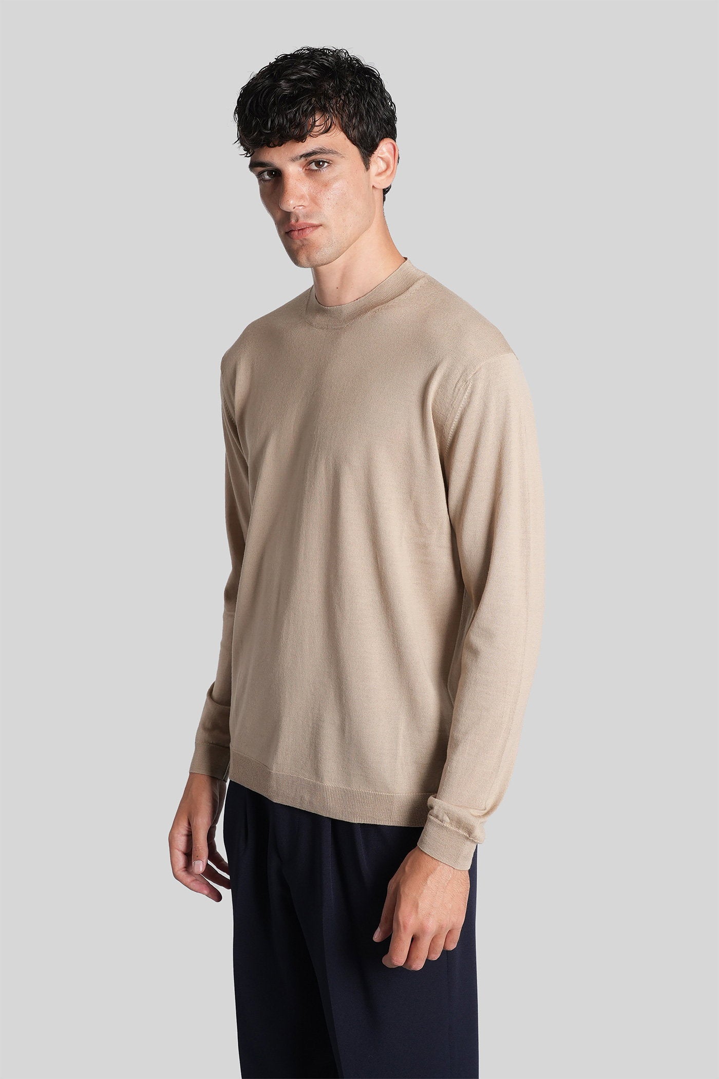 K109 Knitwear in Camel wool Abbigliamento