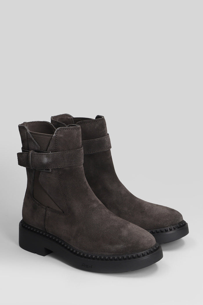 Margot High heels Ankle boots in brown suede Scarpe