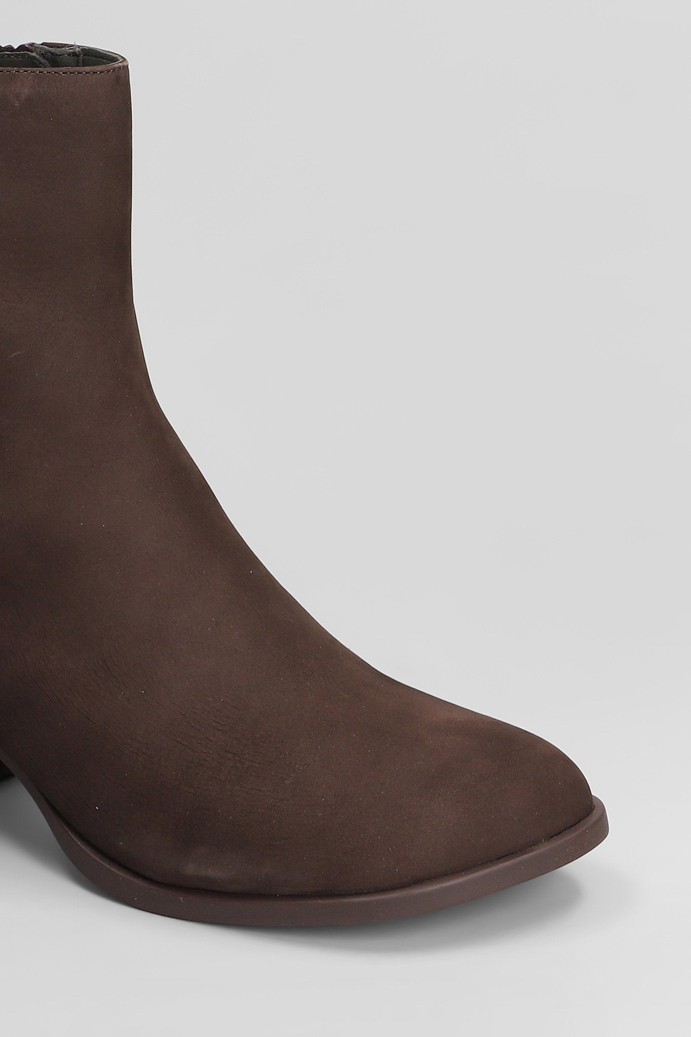 Kora High heels Ankle boots in brown nubuck Scarpe