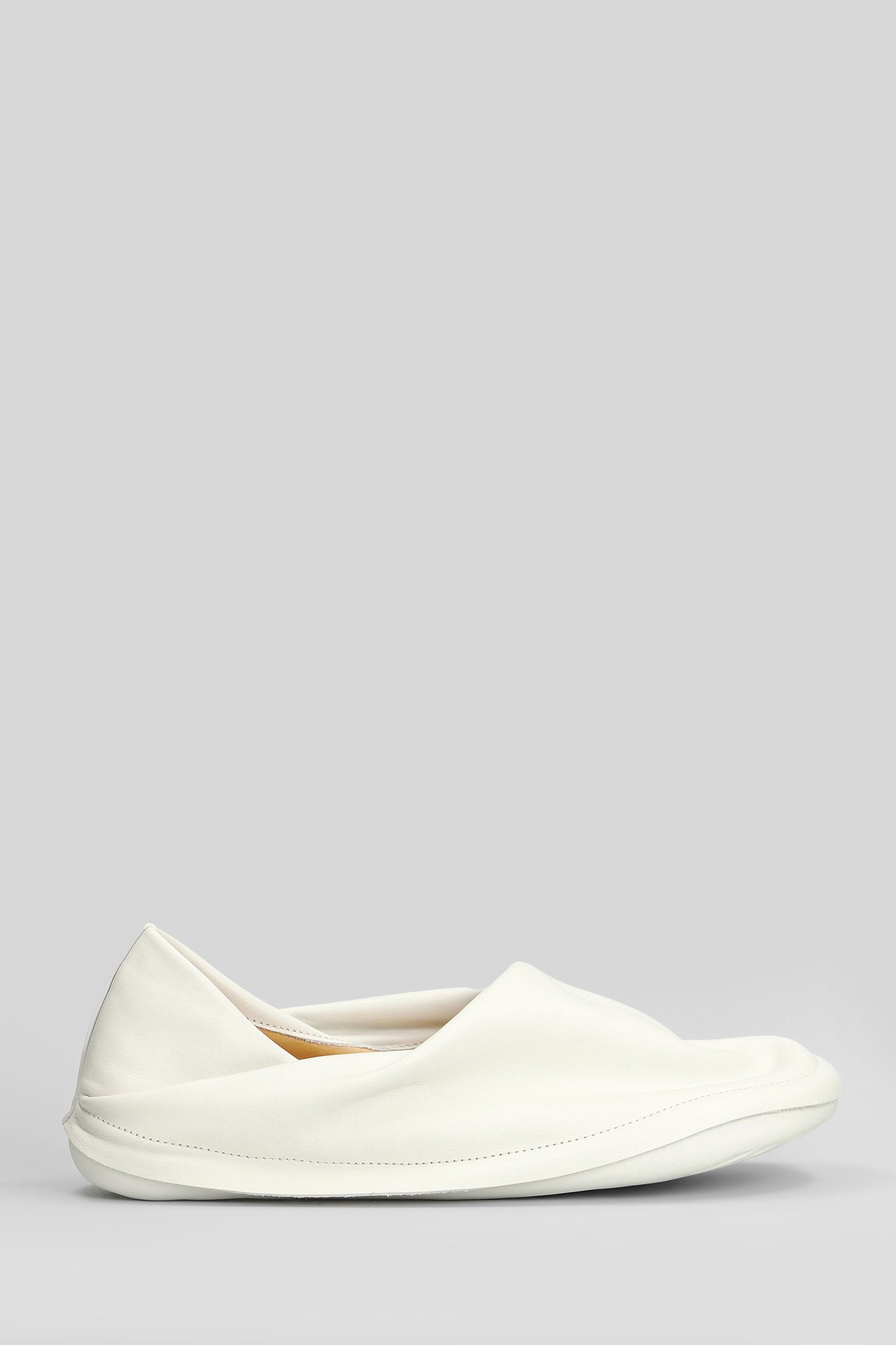 Peu Form Loafers in white leather Scarpe