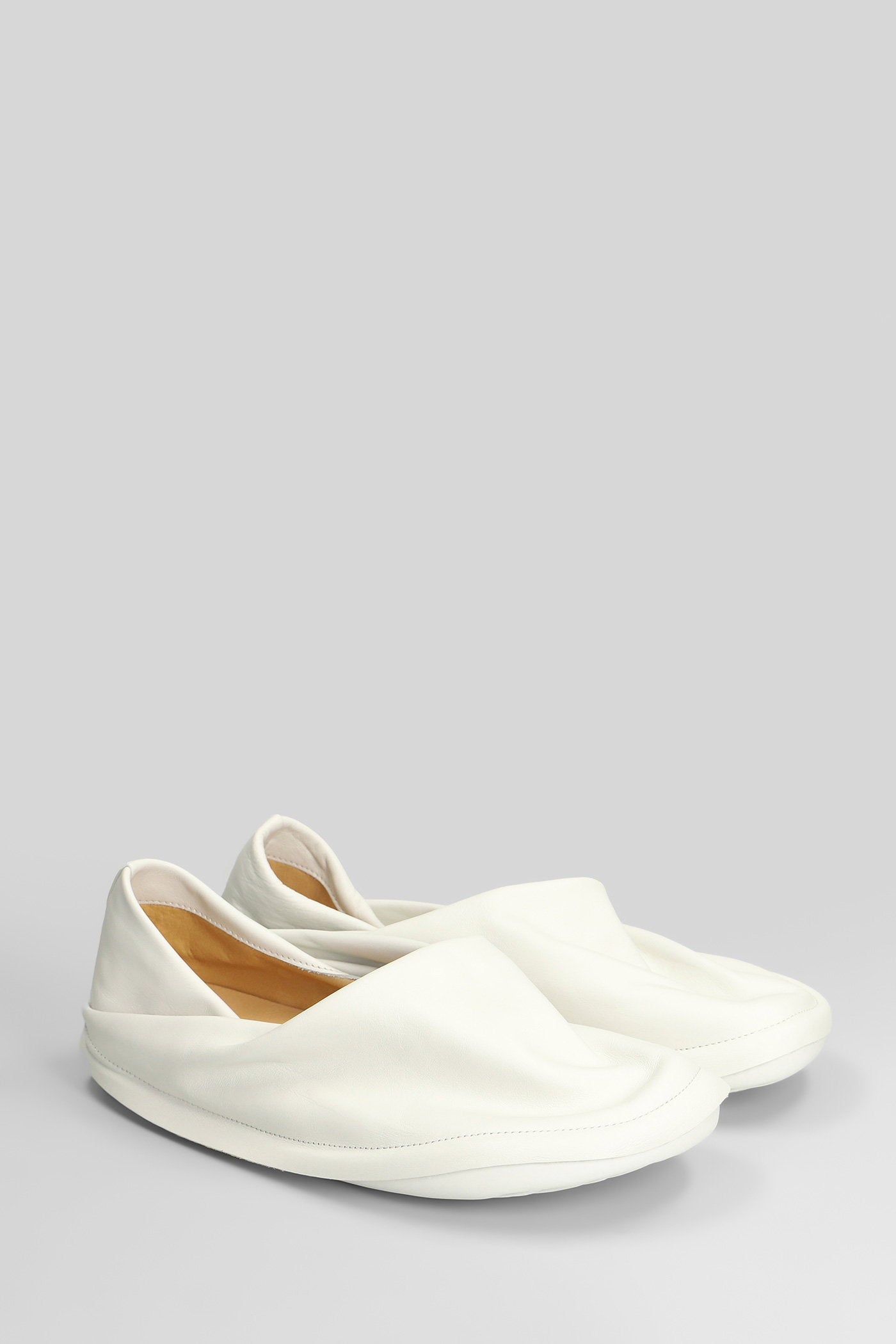 Peu Form Loafers in white leather Scarpe