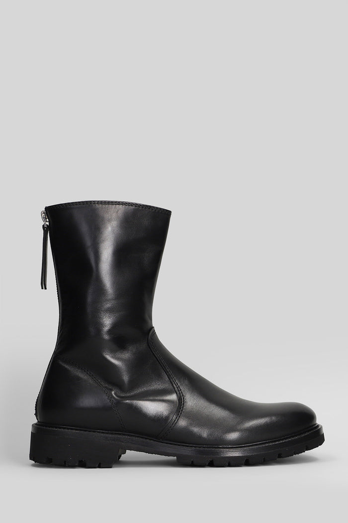 Ankle boots in black leather Scarpe