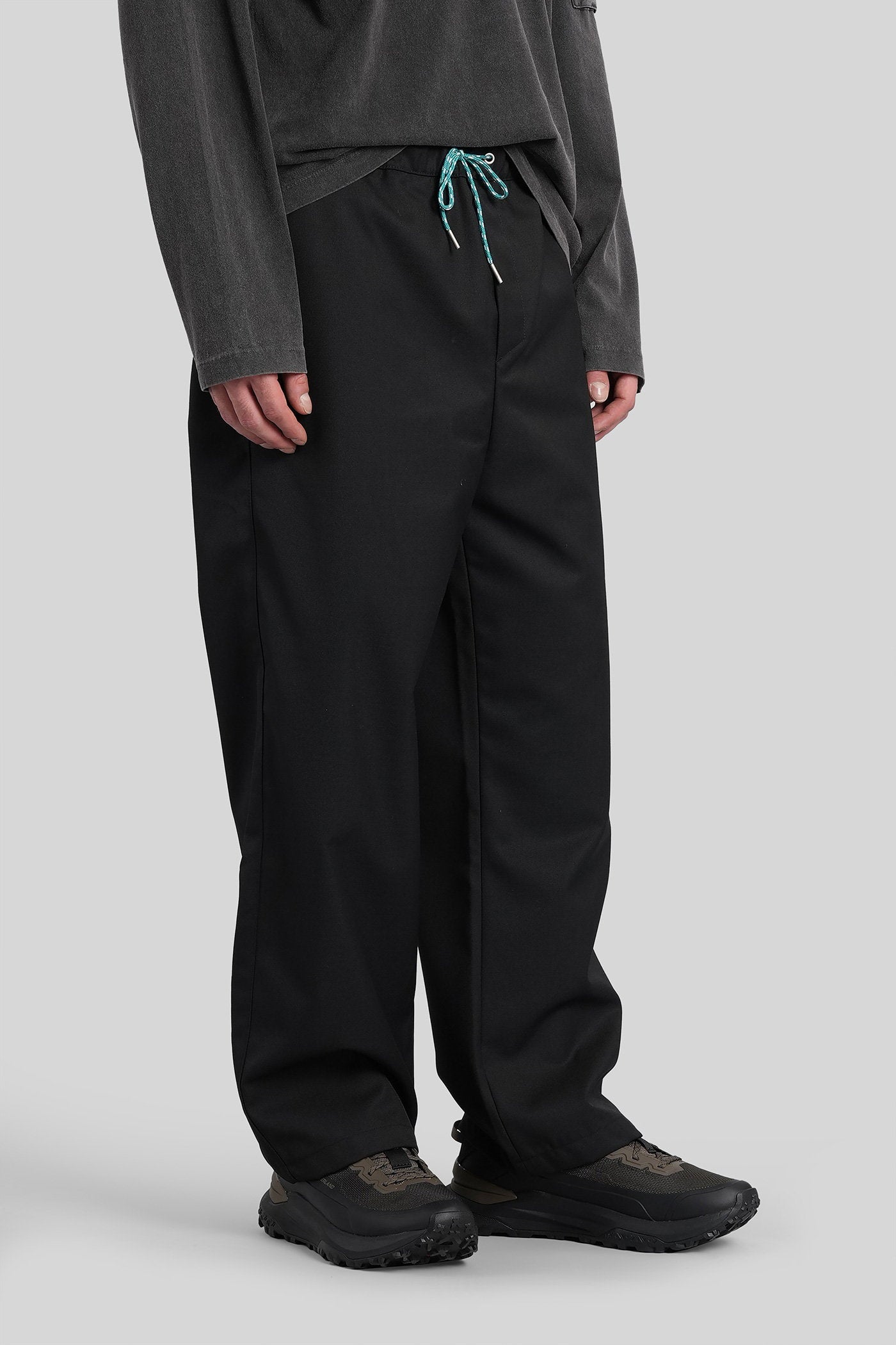 Pants in black wool Abbigliamento