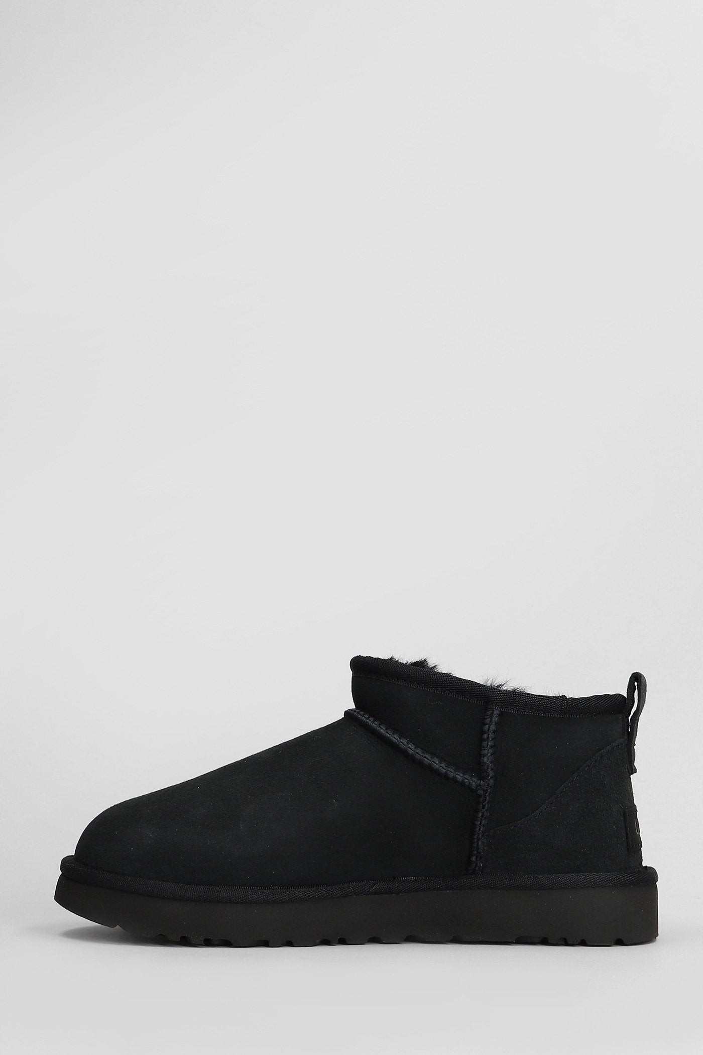 Classic Ultra Mini low heels Ankle boots in black suede Scarpe