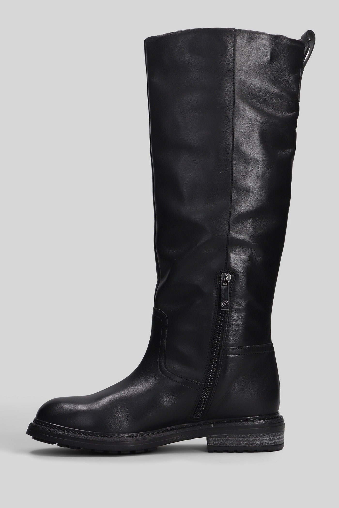 Colette Ride low heels boots in black leather Scarpe