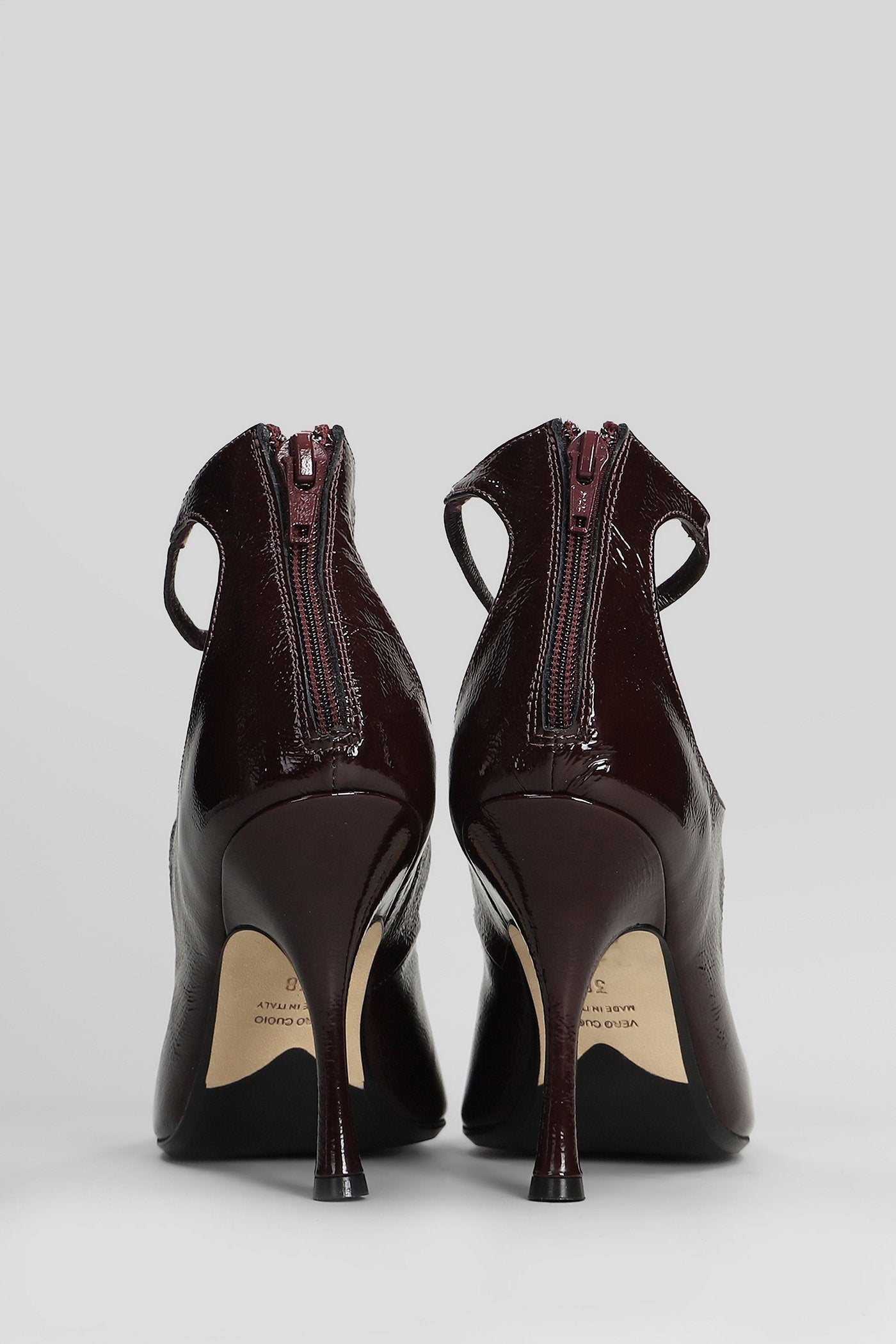 Pumps in bordeaux leather Scarpe