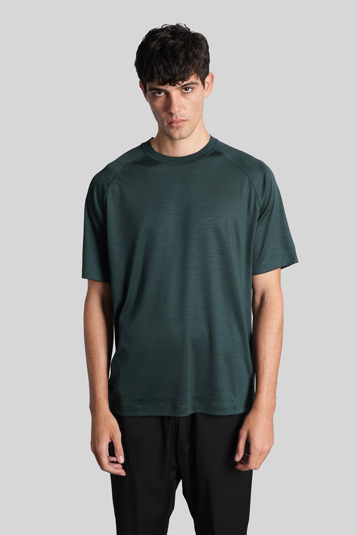 T-Shirt in green wool Abbigliamento
