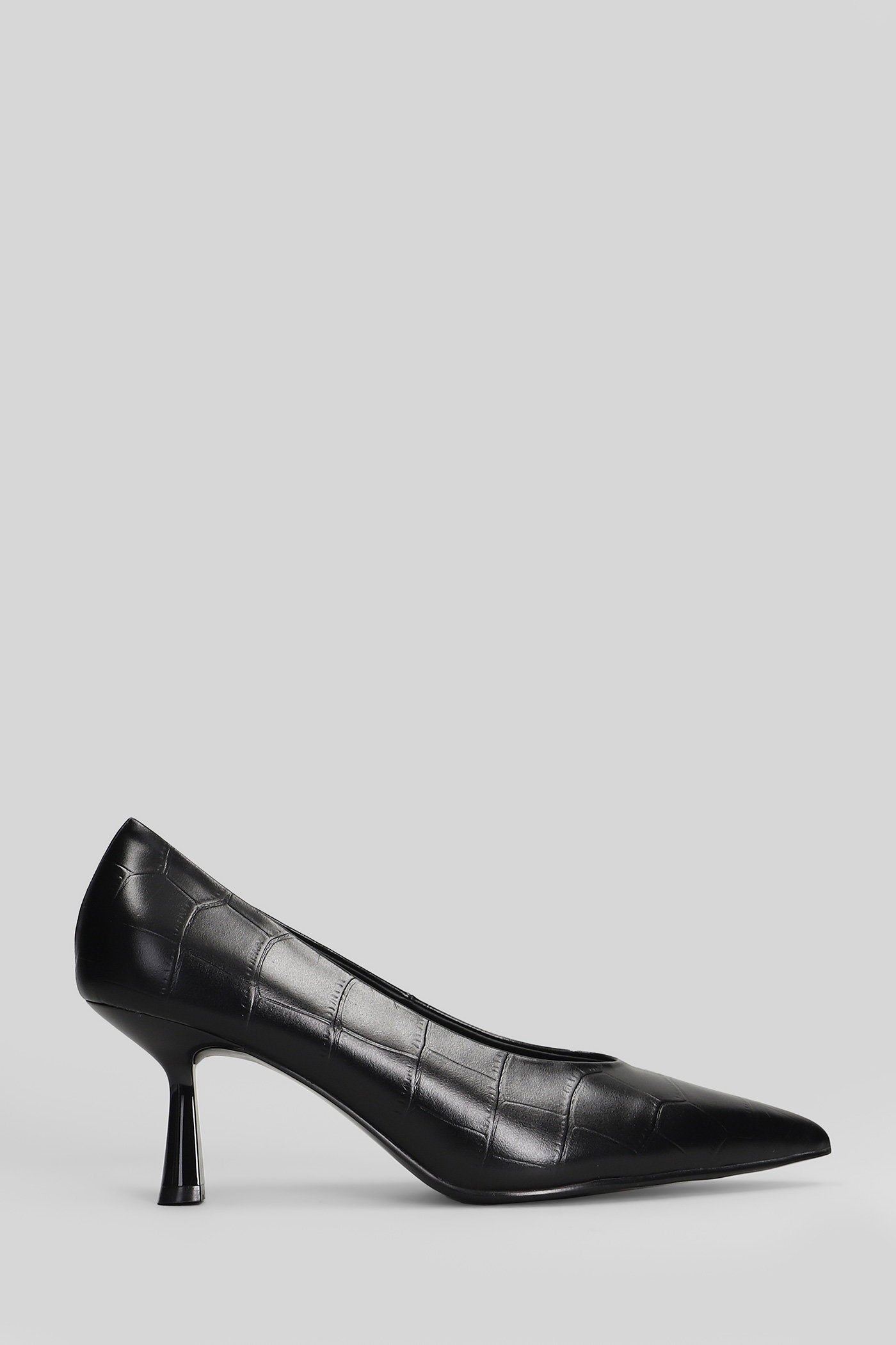 Pumps In Black Leather Scarpe