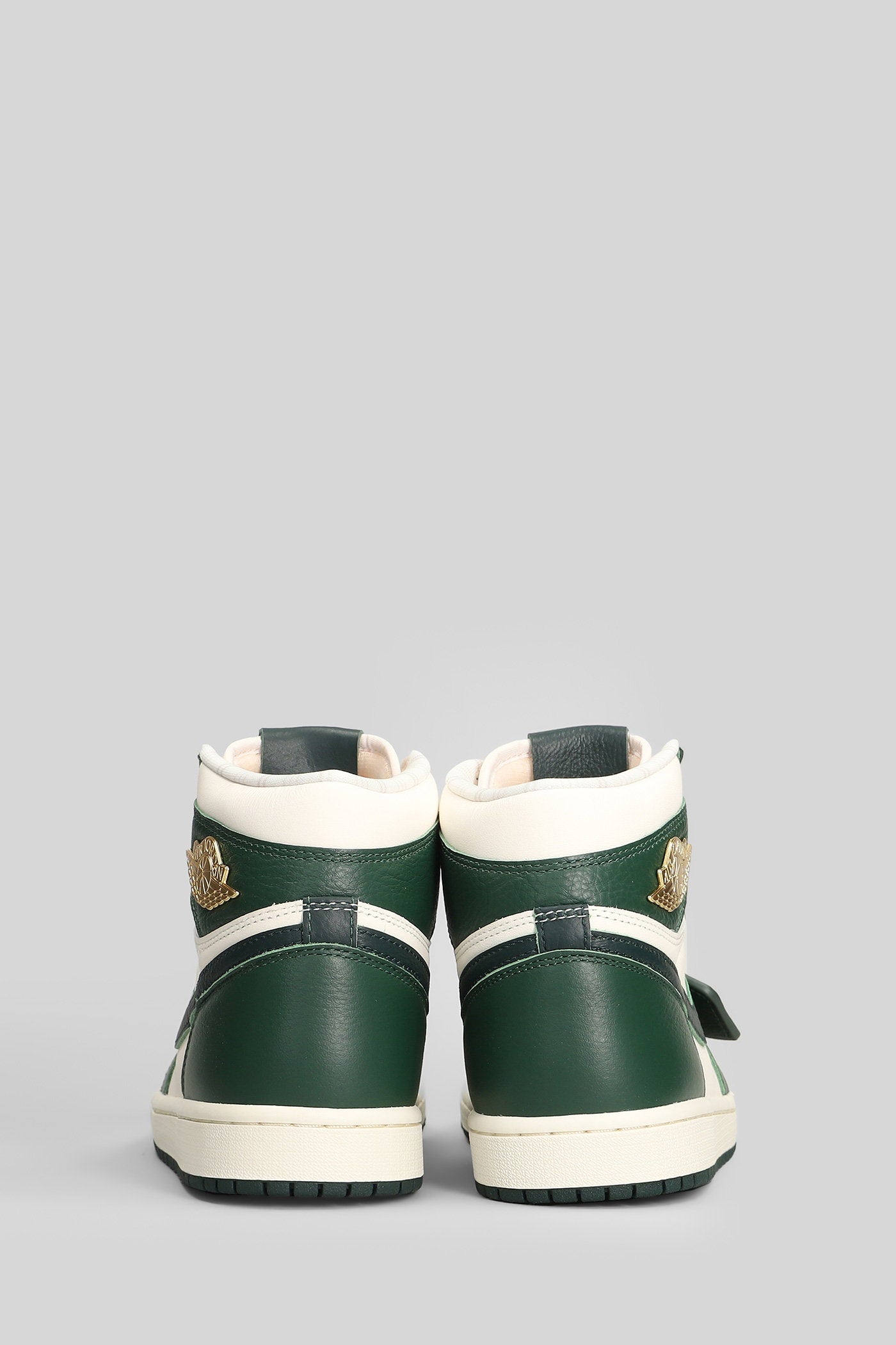 Air Jordan 1 Retro Sneakers in white leather Scarpe