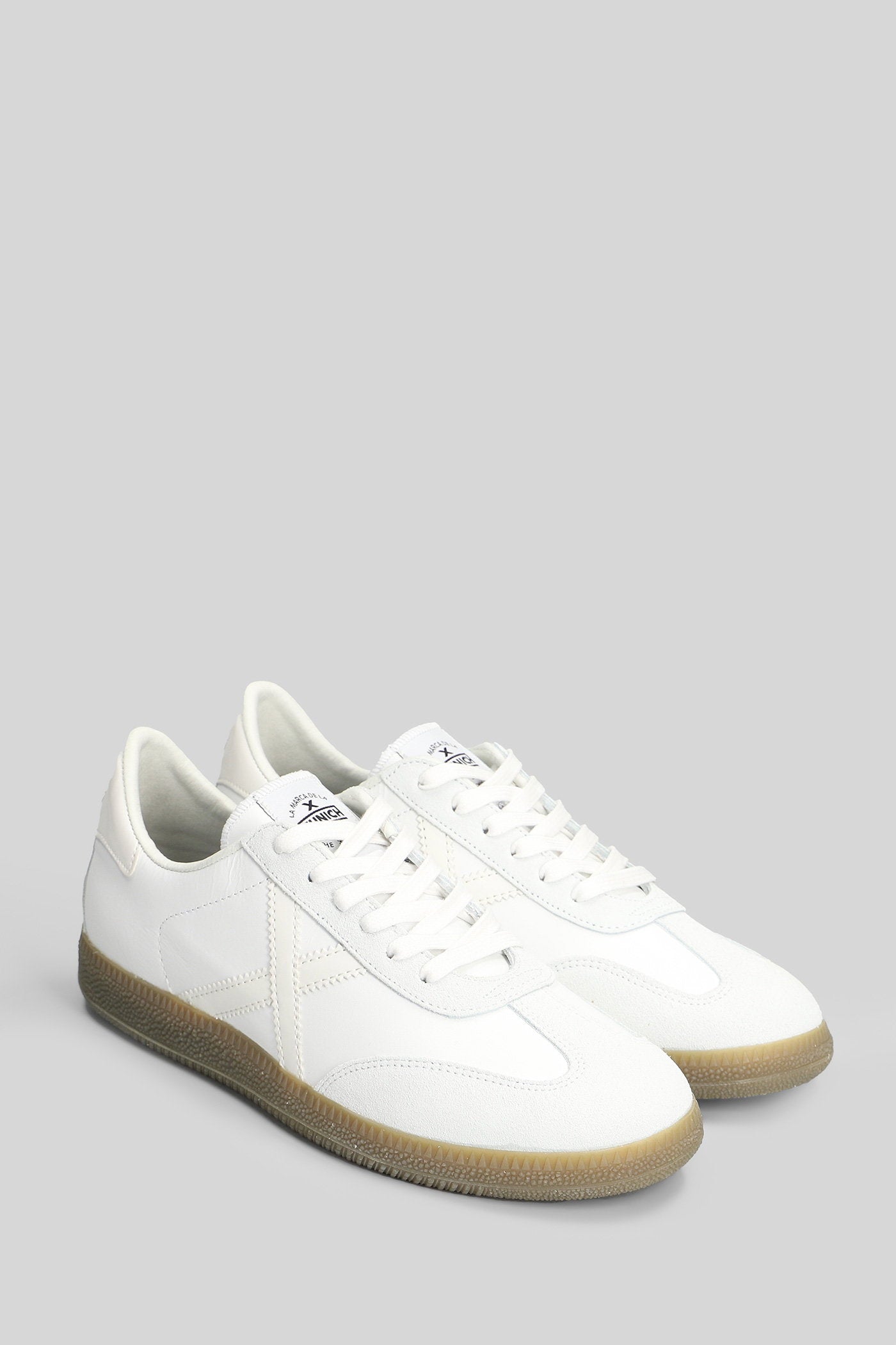 Barru 208 Sneakers in white suede and leather Scarpe