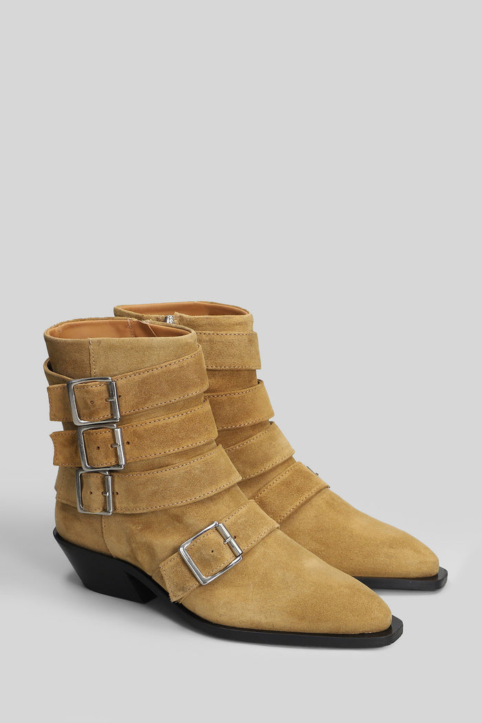 Eras Ankle boots in Camel suede Scarpe