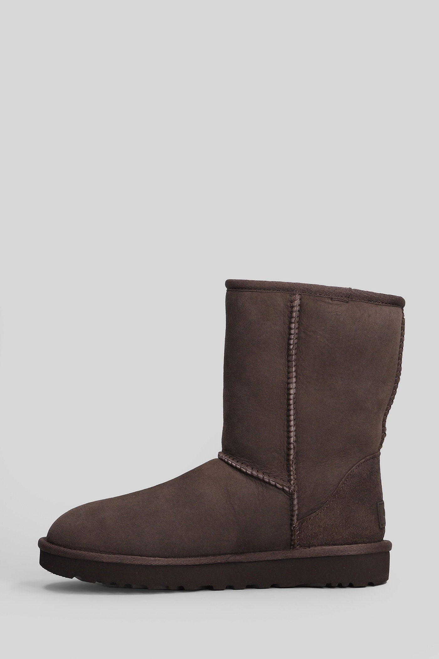 Classic Short II low heels Ankle boots in brown suede Scarpe