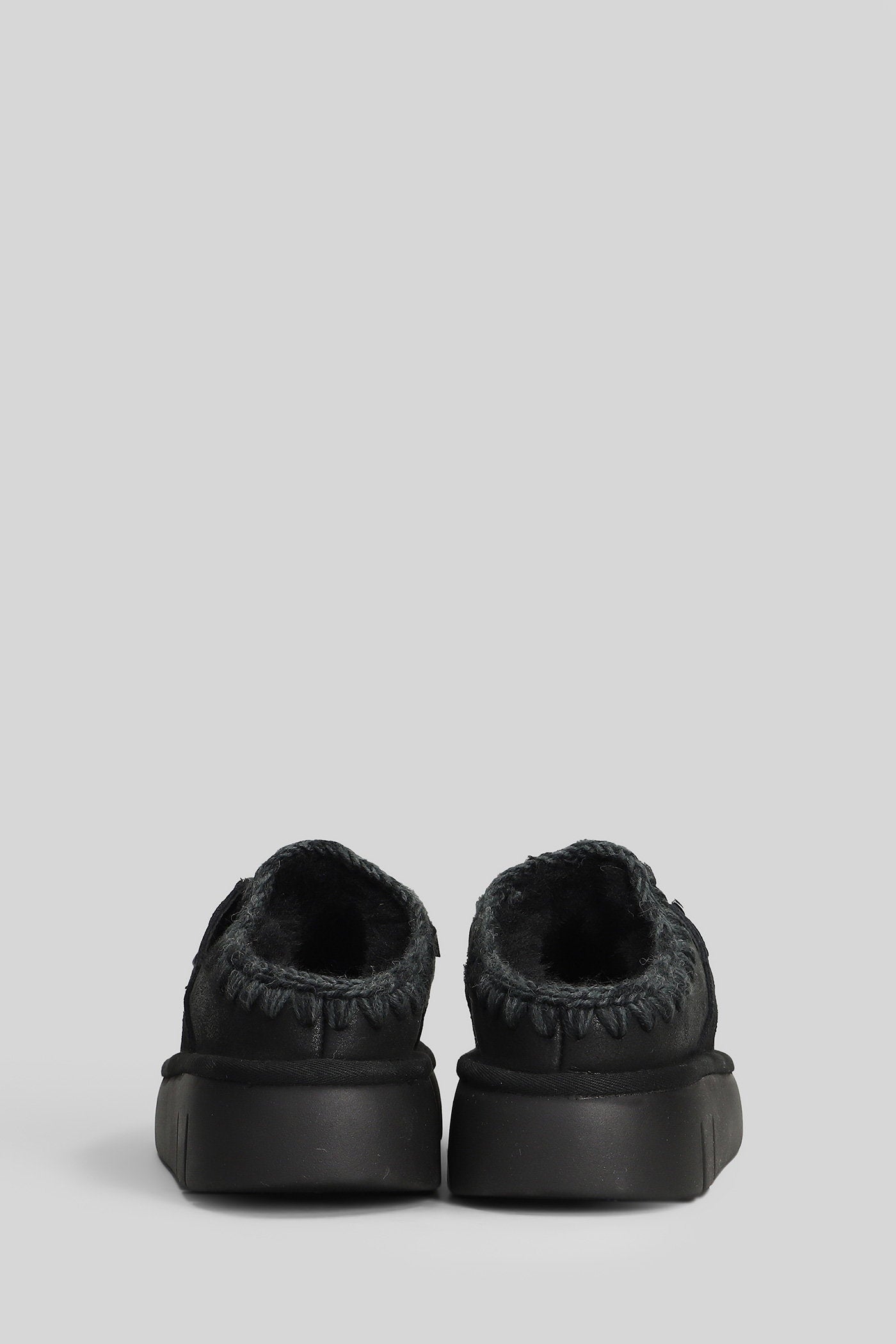 Bounce clog Slipper-Mule in black leather Scarpe
